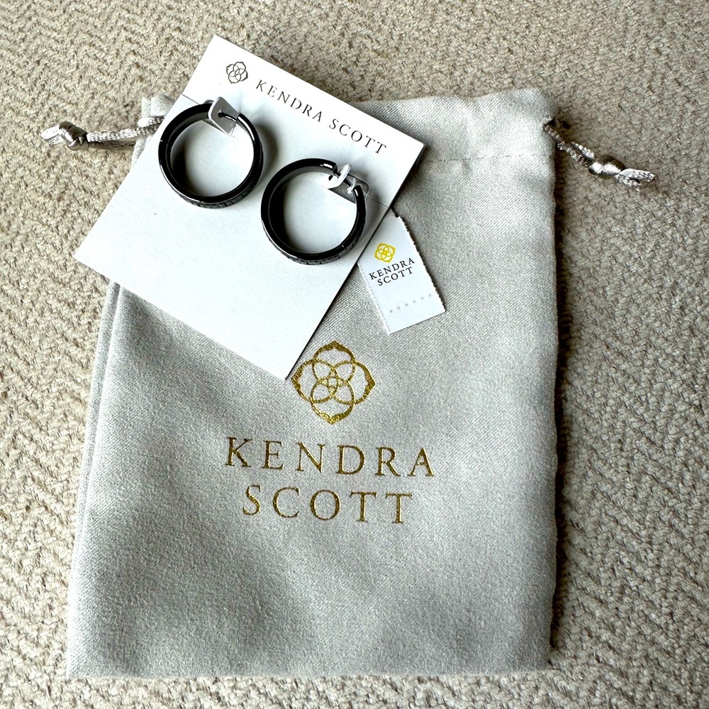 Kendra Scott Jack Hoop Earrings in Gun Metal